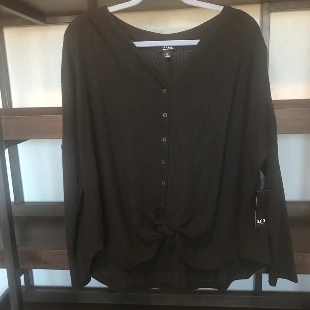 Waffle knit tie front long sleeve shirt. XL